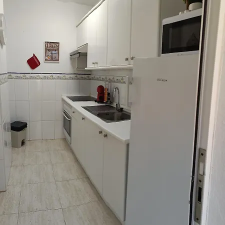 Residencia Arcoiris Apartment *